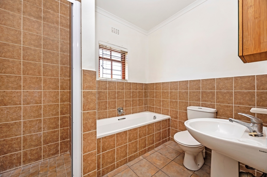 3 Bedroom Property for Sale in Zonnendal Western Cape